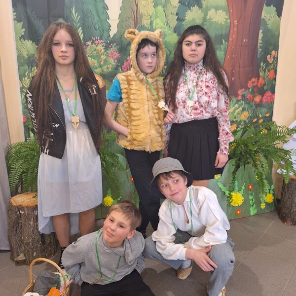 Sadraudzības pasākums "Kopā roku rokā".