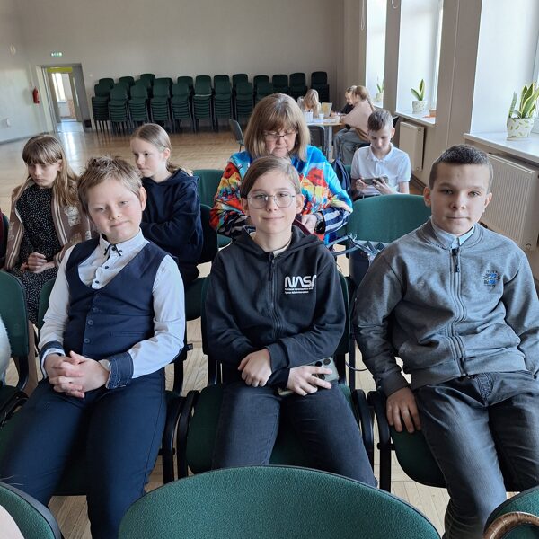 Lasīšanas konkurss "Lasi, ieklausies, domā!"