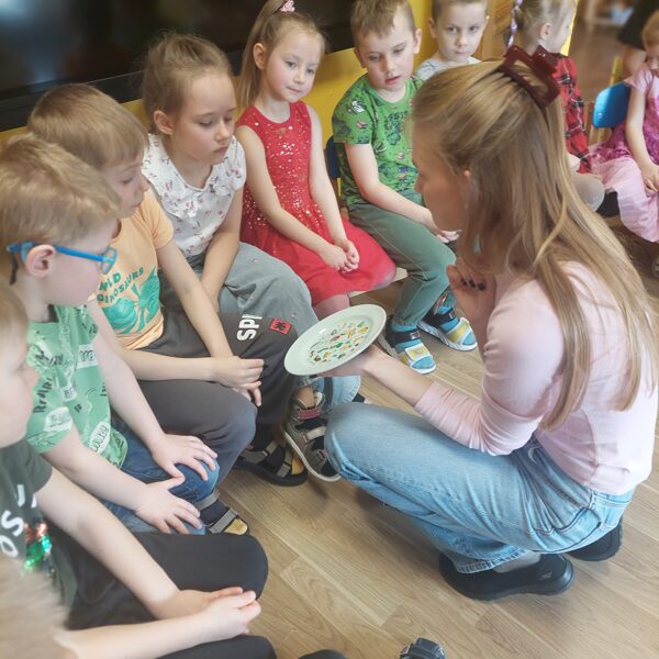 Veselīga uztura nodarbība.