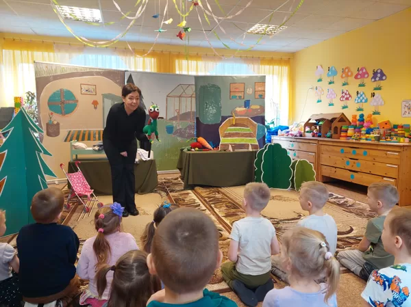 Ciemos skudriņa Urda un viņas darugi.