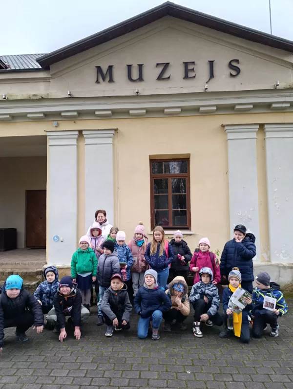 1.-3.klase mācību ekskursijā uz Balvu muzeju.