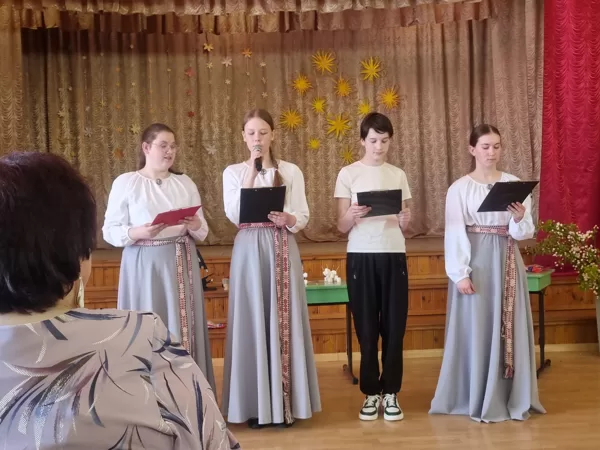 "Es savai māmiņai"
