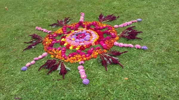 Ziedu mandalas