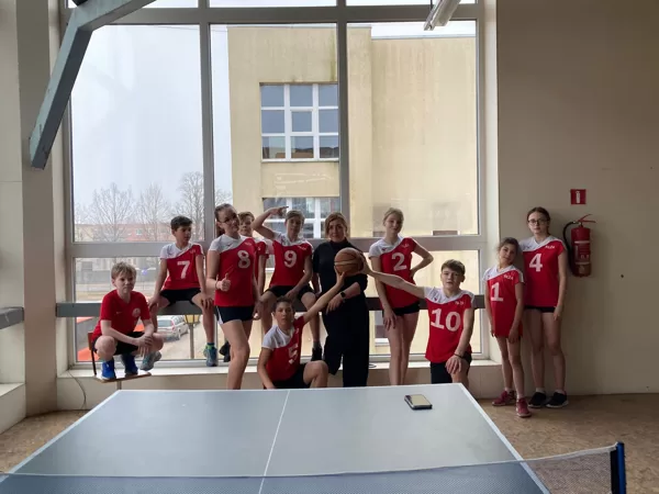 "Drošie un veiklie" sporta sacensības